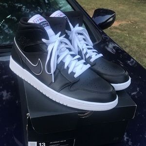 Air Jordan 1 Retro Mid Black on black men’s 13